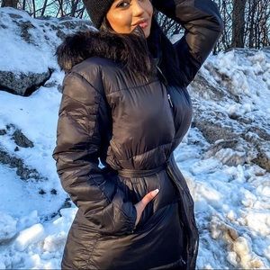 Winter puffer black jacket